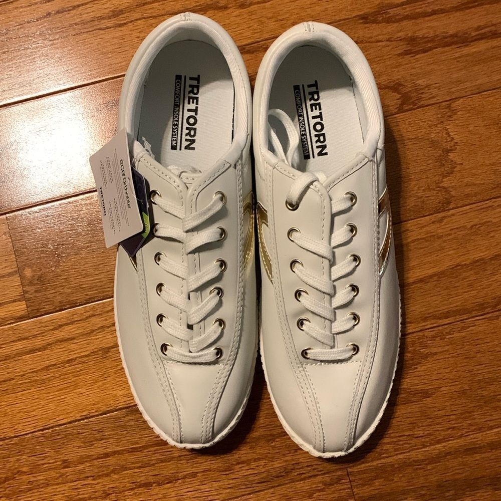 Tretorn Size 9 NWT Sneakers with comfort insole system